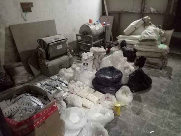 Kamuflase Pabrik Sumpit Produksi Narkoba di Tasikmalaya