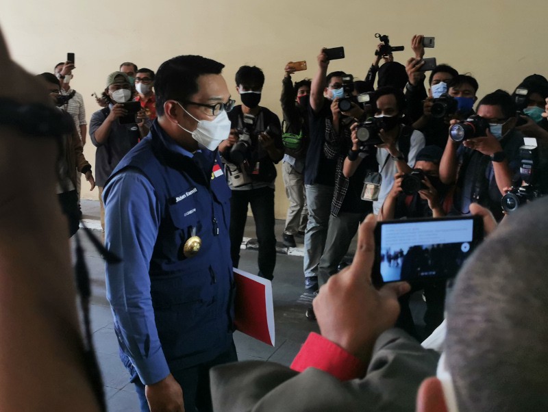 Gubernur Jawa Barat Ridwan 'Emil' Kamil tiba di Gedung Bareskrim Polri, Jakarta Selatan, Jumat, 20 November 2020/Medcom.id