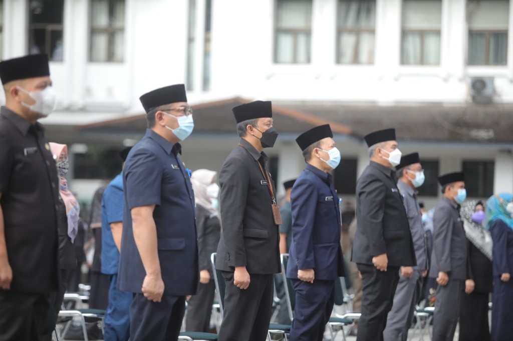 Pelantikan Pejabat di Lingkungan Pemkot Bandung. (foto: istimewa)