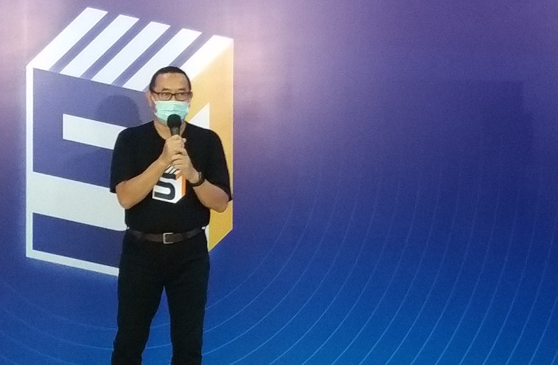 Direktur Utama Media Indonesia Firdaus Dayat dalam syukuran HUT ke-51 Media Indonesia. Medcom.id/Kautsar Widya Prabowo
