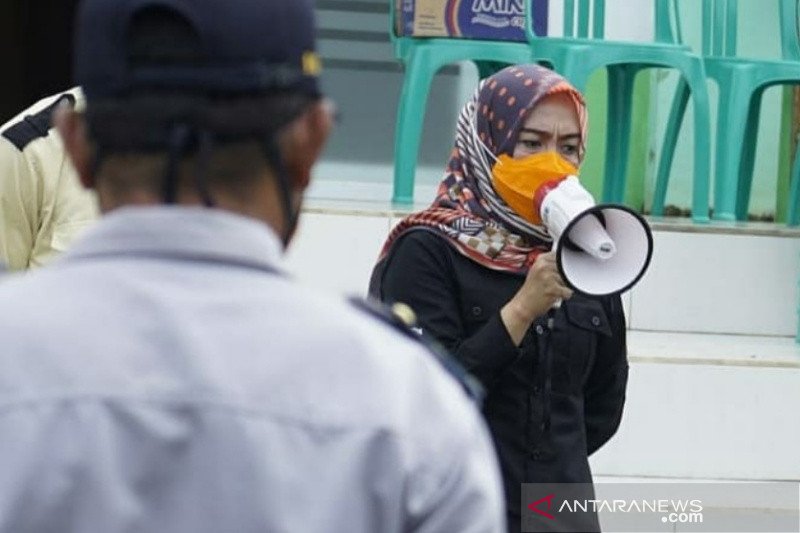 Kampung Banjarsari Jawa Barat Di-<i>lockdown</i> Akibat Covid-19