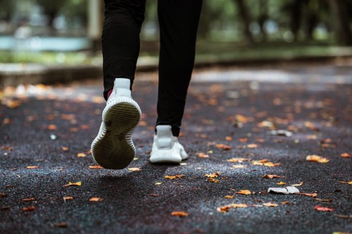 Intip, 7 Manfaat Rutin Berjalan Kaki Selama 30 Menit Sehari