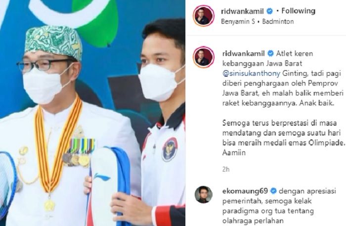 Diberi Raket oleh Ginting, Netizen Sebut Ridwan Kamil Terima Gratifikasi