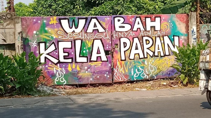 Foto Mural Wabah Sesungguhnya adalah Kelaparan