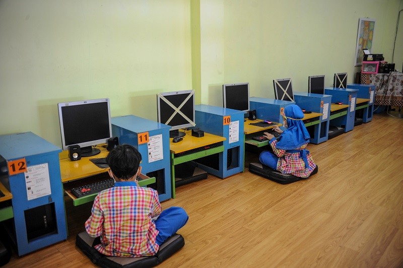 Ilustrasi--Sejumlah murid mengikuti simulasi pembelajaran tatap muka (PTM) di Taman Kanak-kanak As-Salam, Bandung. (Foto: ANTARA/Raisan AL Farisi)