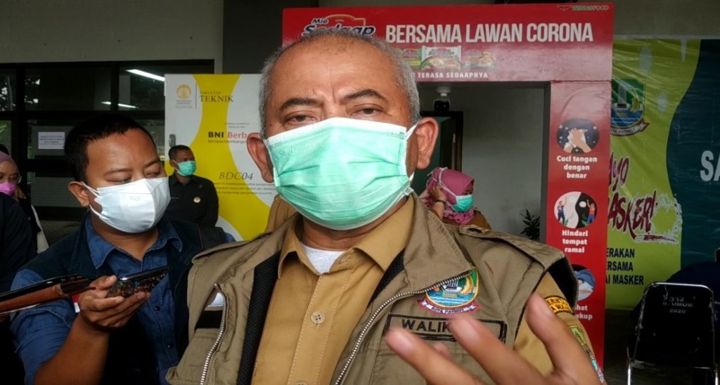 Wali Kota Bekasi Rahmat Effendi. (Medcom.id/Antonio)
