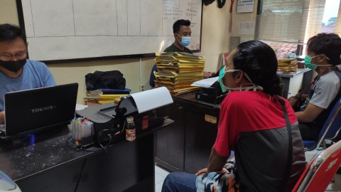 Pemeriksaan terhadap 6 anggota GMBI di Polres Cirebon Kota