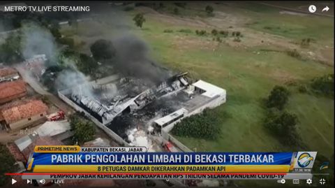 Pabrik pengolahan limbah di Bekasi hangus terbakar. Foto: Medcom.id