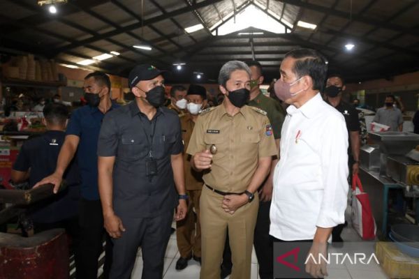 Presiden Berikan Bantuan Tunai Kepada Warga Bogor, Wawalkot Berterima Kasih