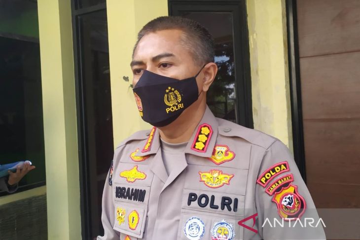 Kabid Humas Polda Jawa Barat, Kombes Pol Ibrahim Tompo. Foto: Antara/Bagus Ahmad Rizaldi