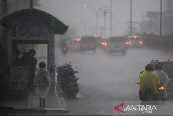 BMKG Prediksi Hujan Guyur 34 Provinsi di Indonesia Hari Ini