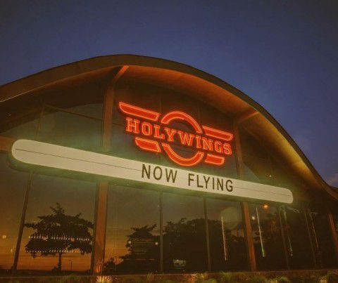 Holywings. Foto: Instagram Holywings