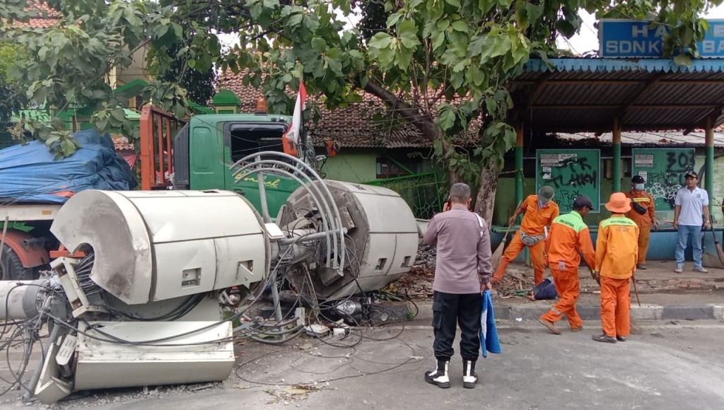 Ridwan Kamil Minta Polisi Menemukan Titik Terang dari Kecelakaan Maut di Bekasi