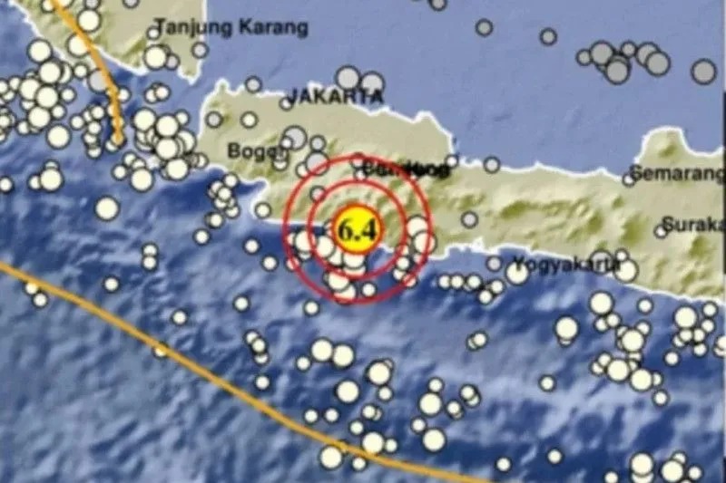 Gempa M 6,4 mengguncang Garut, Jawa Barat, Sabtu (3/12/2022). (ANTARA/HO-BMKG)