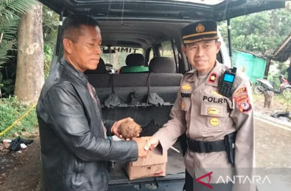 Granat Aktif Ditemukan Warga, Cuss! Langsung Diserahkan ke Kodim Cianjur