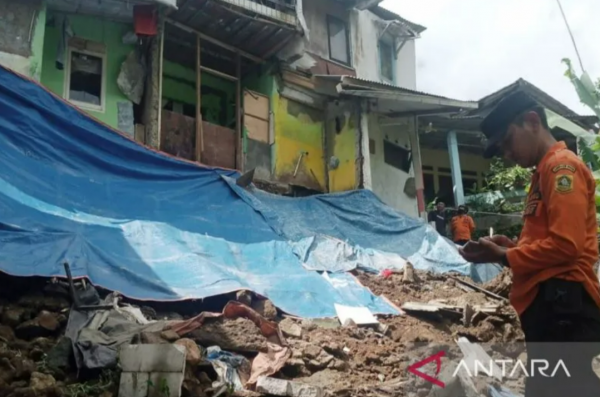 5 Rumah di Bogor Rusak Akibat Berlangsungnya Longsor Selama 2 Hari