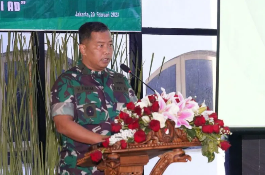 Kepala Dinas Penerangan TNI Angkatan Darat (Kadispenad) Brigjen TNI Hamim Tohari membuka rapat kerja teknis penerangan TNI AD 2023 di Gedung B, Markas Besar TNI AD (Mabesad), Jakarta, Senin (20/2/2023). (ANTARA/HO-Dispenad)