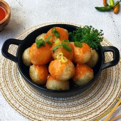 Resep Cilok Goreng yang Nikmat. (Foto: Dok. Endeus TV/Medcom.id)