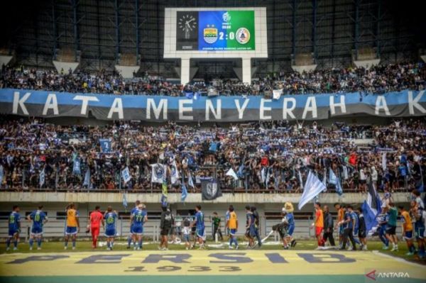 Persib vs Persis Solo: Kehadiran Bobotoh Ditunggu