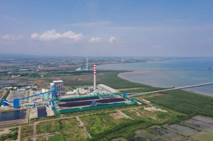 PLTU Cirebon Power unit II 1x1000 MW yang berada di Kabupaten Cirebon, Jawa Barat. Foto: ANTARA.