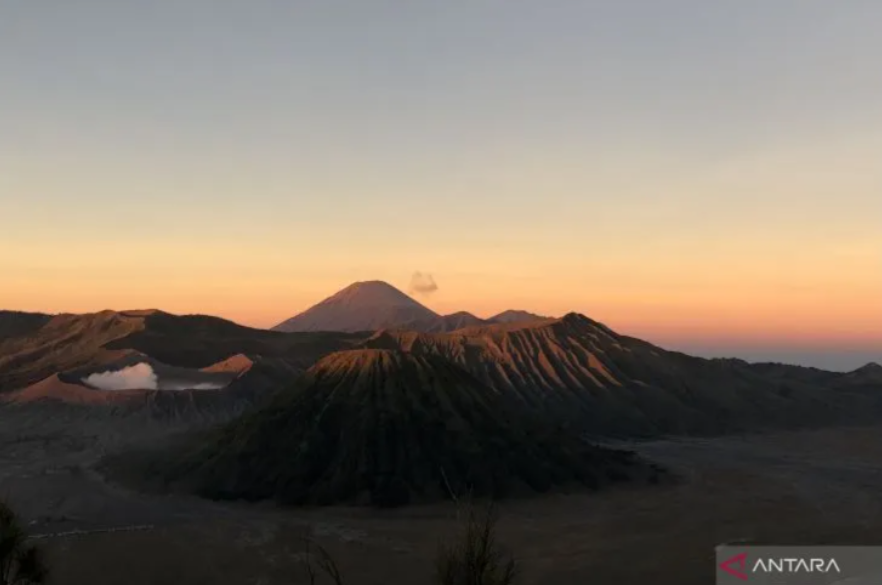 Foto arsip. Kawasan Taman Nasional Bromo Tengger Semeru di Jawa Timur. ANTARA/Vicki Febrianto