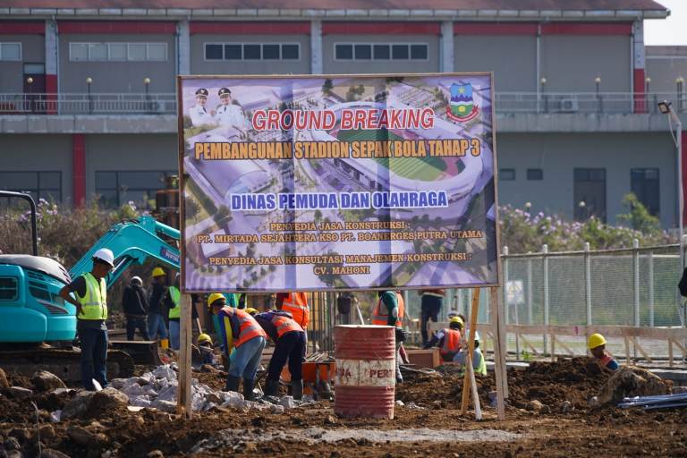 Garut Lanjutkan Pembangunan Stadion RAA Adiwijaya