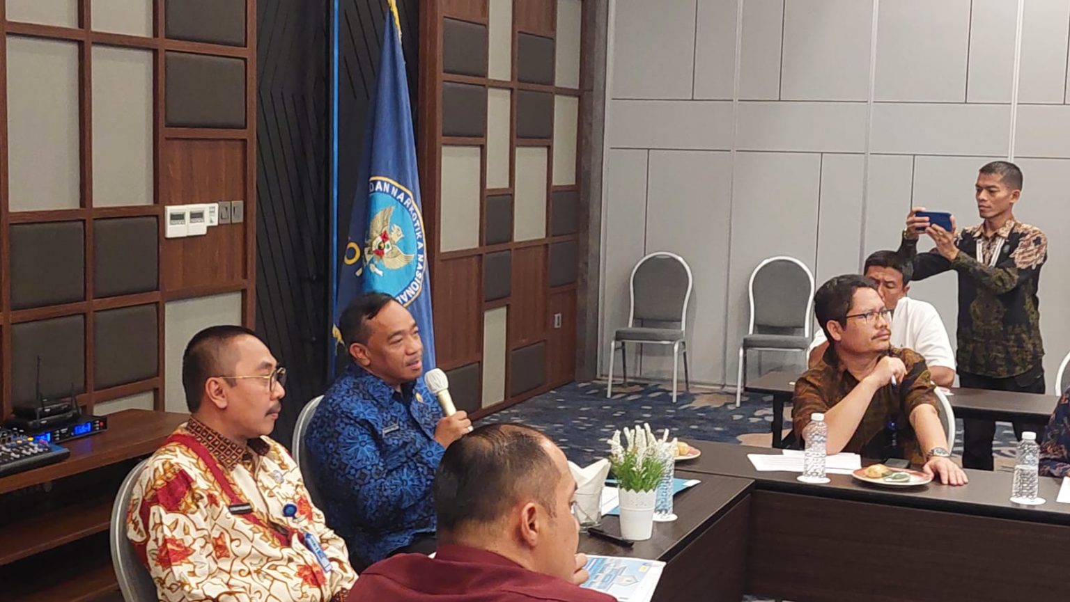 Badan Narkotika Nasional (BNN) Kota Cilegon bekerjasama dengan Pemerintah Kota Cilegon menggelar konsolidasi dalam rangka menyukseskan kebijakan Kota Tanggap Ancaman Narko