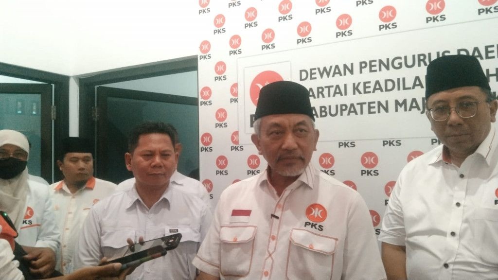 Presiden PKS Ahmad Syaikhu di DPD PKS Majalengka